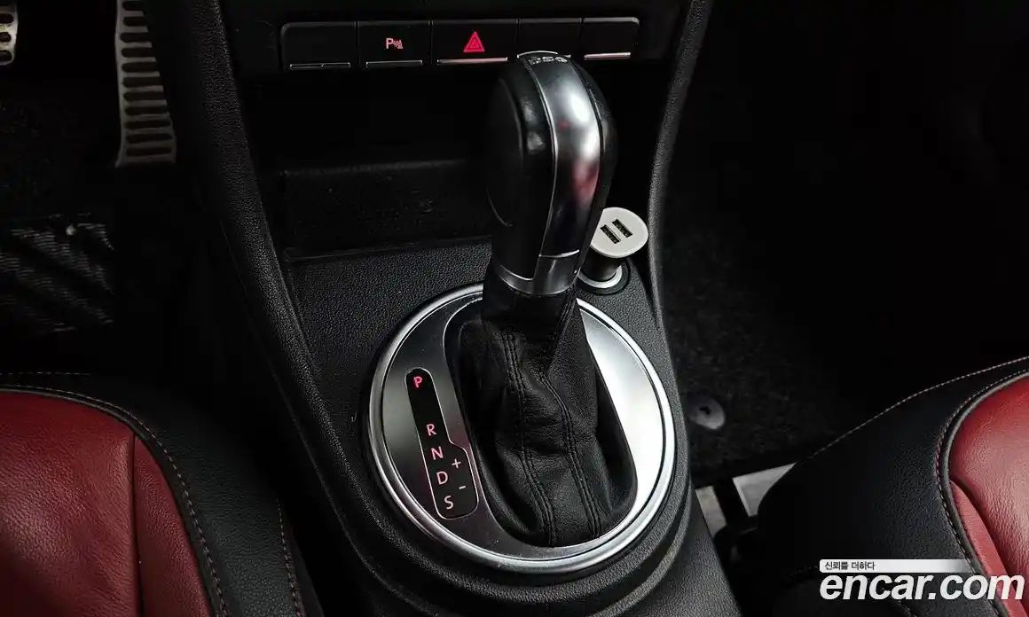 Volkswagen Beatle 2012 2.0 гидро в Москве № 169046, фото 9