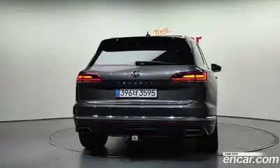 Volkswagen Touareg 2020 3.0 гидро в Москве № 169070, миниатюра 4