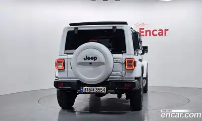 Jeep Wrangler 2023 2.0 гидро в Москве № 169394, миниатюра 4