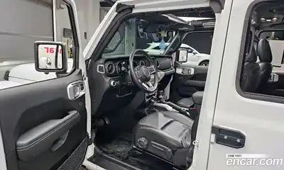 Jeep Wrangler 2023 2.0 гидро в Москве № 169394, миниатюра 10
