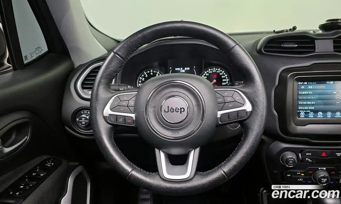 Jeep Renegade 2021 2.4 гидро в Москве № 169462, фото 13