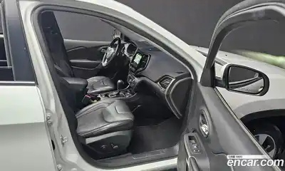 Jeep Cherokee 2020 2.4 гидро в Москве № 169533, миниатюра 11