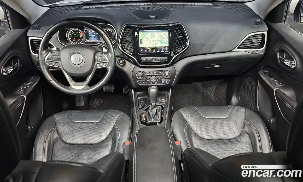 Jeep Cherokee 2020 2.4 гидро в Москве № 169533, фото 7