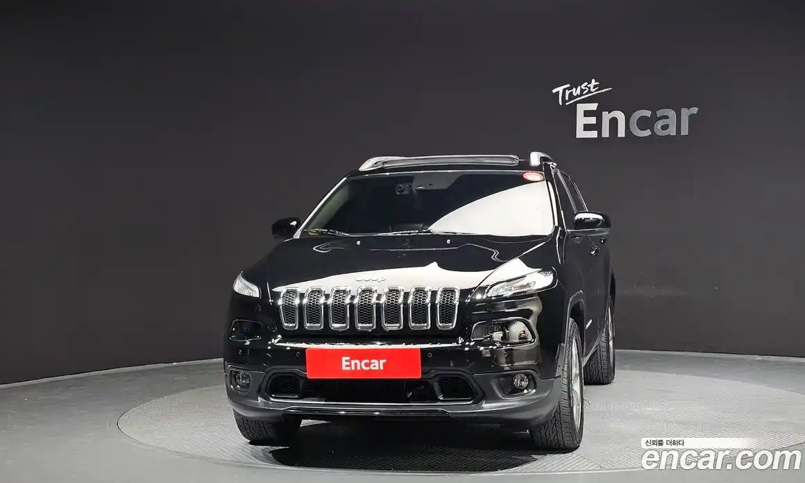 Jeep Cherokee 2018 2.4 гидро в Москве № 169908, фото 3