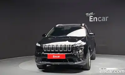 Jeep Cherokee 2018 2.4 гидро в Москве № 169908, миниатюра 3