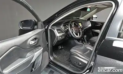 Jeep Cherokee 2018 2.4 гидро в Москве № 169908, миниатюра 10