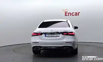 Mercedes-Benz E-Class 2023 1.9 гидро в Москве № 174503, миниатюра 4