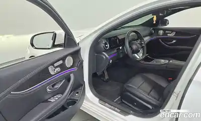 Mercedes-Benz E-Class 2023 1.9 гидро в Москве № 174503, миниатюра 10