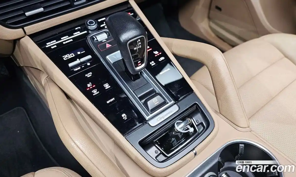 Porsche Cayenne 2019 3.0 гидро в Москве № 182733, фото 9