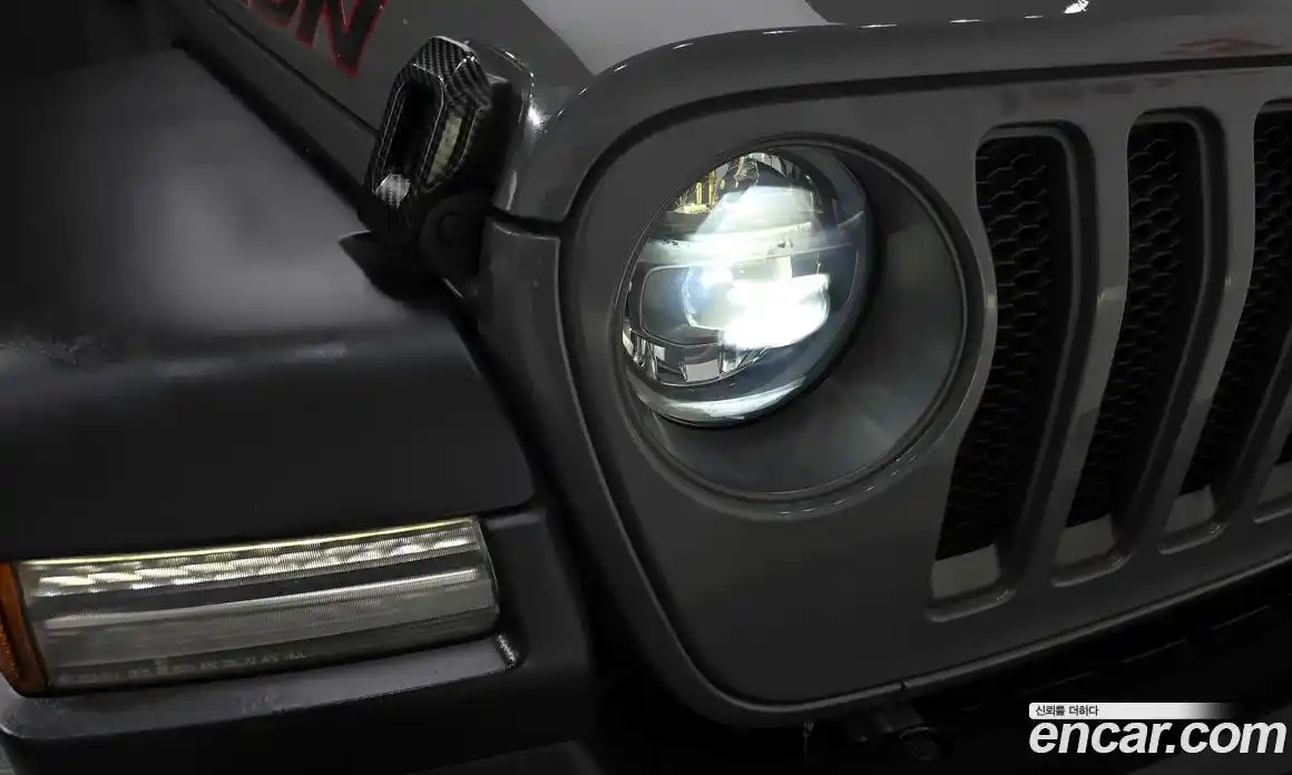 Jeep Wrangler 2021 2.0 гидро в Москве № 183357, фото 18