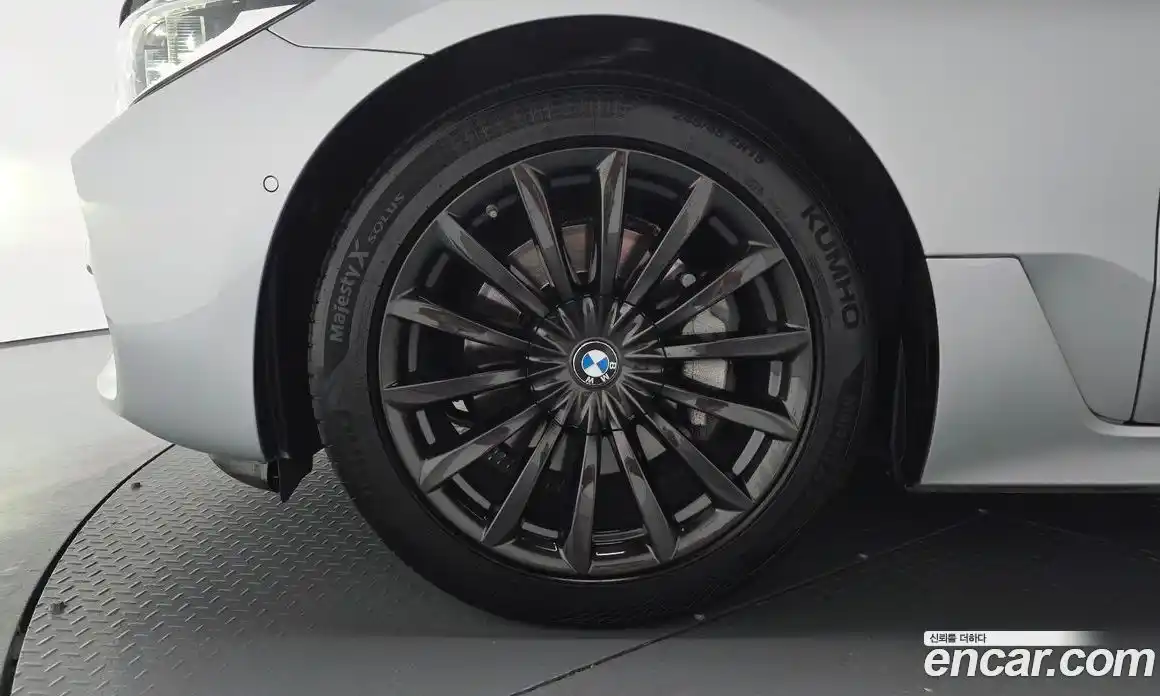 BMW 6-Series 2019 2.0 Автомат в Москве № 192393, фото 4