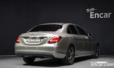 Mercedes-Benz C-Class 2020 2.0 гидро в Москве № 192430, миниатюра 2