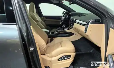 Porsche Cayenne 2020 3.0 гидро в Москве № 197630, миниатюра 11