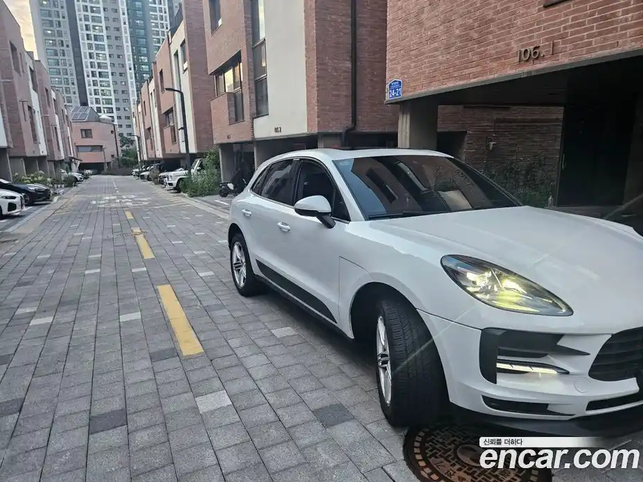 Porsche Macan 2019 2.0 гидро в Москве № 197935, фото 4