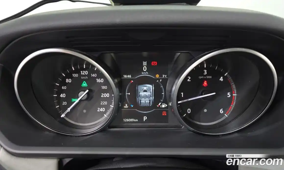 Land Rover Discovery 2017 3.0 гидро в Москве № 198260, фото 8