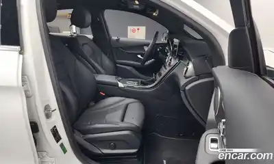 Mercedes-Benz GLC-Class 2020 2.0 гидро в Москве № 205780, миниатюра 11