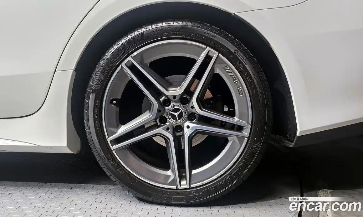 Mercedes-Benz CLS-Class 2019 1.9 гидро в Москве № 208189, фото 5
