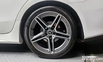 Mercedes-Benz CLS-Class 2019 1.9 гидро в Москве № 208189, миниатюра 5