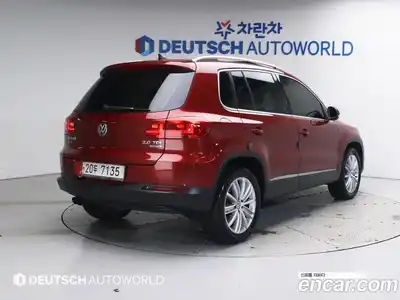 Volkswagen Tiguan 2013 2.0 гидро в Москве № 215329, миниатюра 2