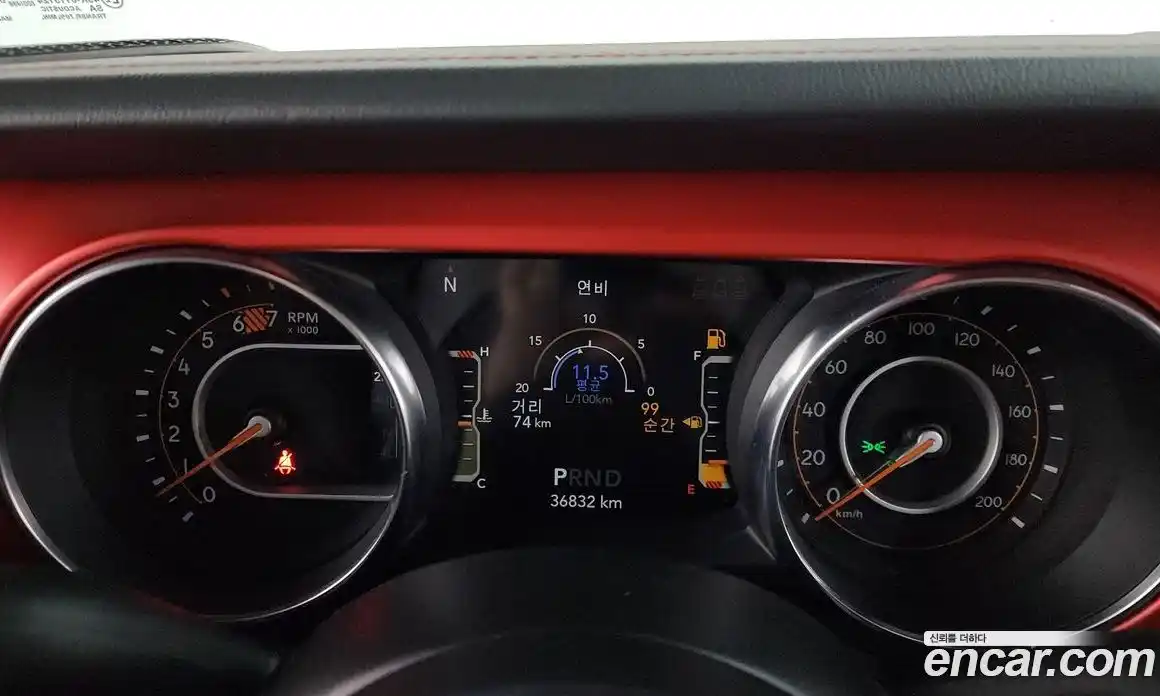 Jeep Wrangler 2023 2.0 гидро в Москве № 215415, фото 8