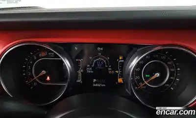Jeep Wrangler 2023 2.0 гидро в Москве № 215415, миниатюра 8