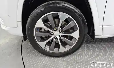 Jeep Cherokee 2021 3.2 гидро в Москве № 215441, миниатюра 5