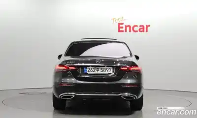 Mercedes-Benz E-Class 2021 2.0 гидро, миниатюра 4