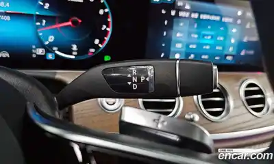 Mercedes-Benz E-Class 2021 2.0 гидро, миниатюра 9