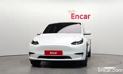 Tesla Model Y 2023 0.2 гидро в Москве № 231682, миниатюра 3