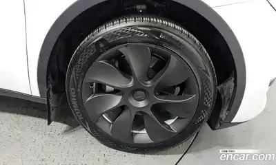 Tesla Model Y 2023 0.2 гидро в Москве № 231682, миниатюра 5