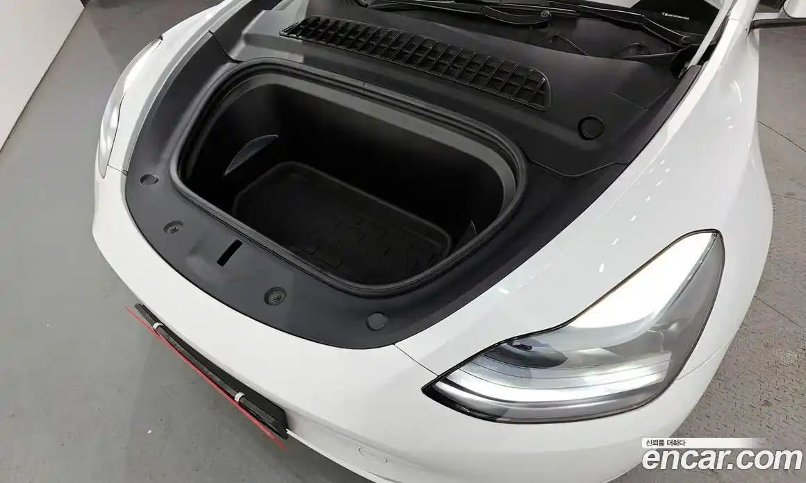 Tesla Model Y 2023 0.2 гидро в Москве № 231682, фото 6