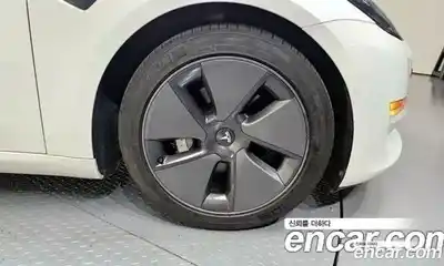 Tesla Model 3 2021 гидро в Москве № 231913, миниатюра 5