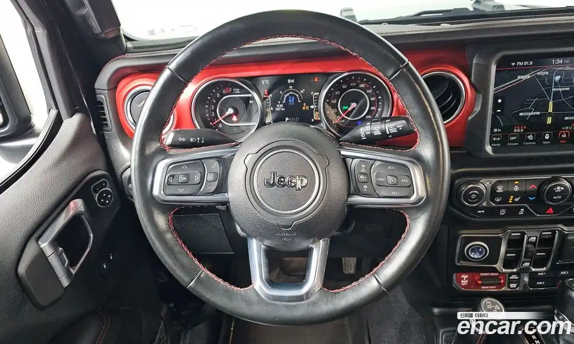 Jeep Wrangler 2022 2.0 гидро в Москве № 232438, фото 13