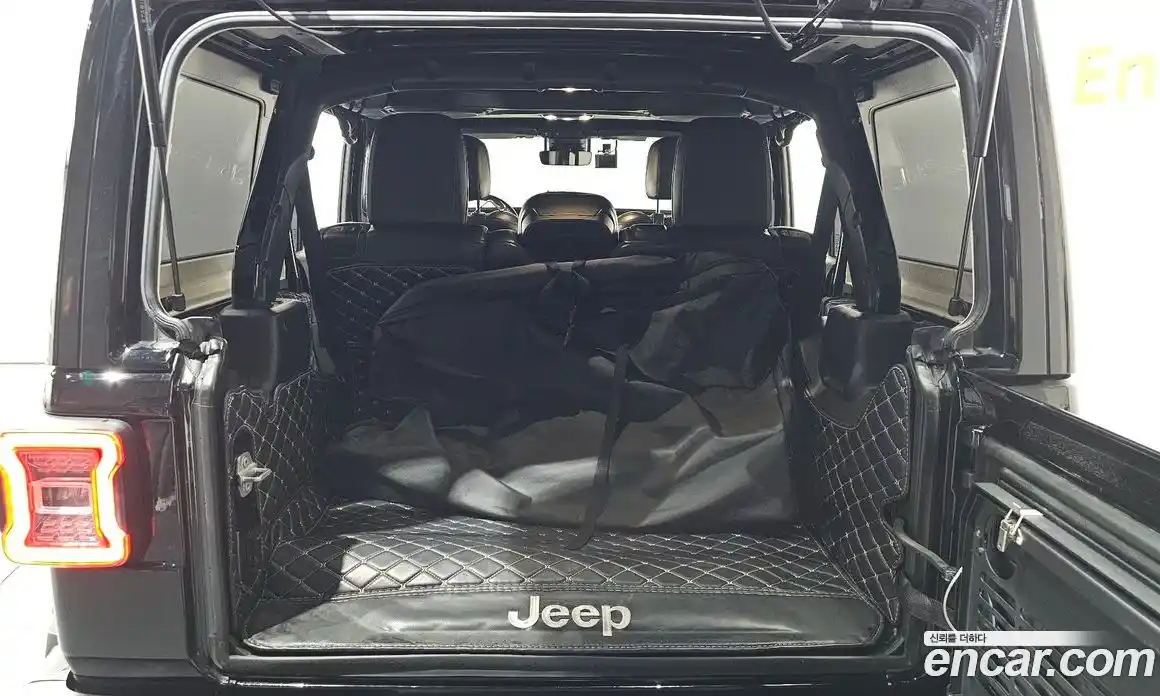 Jeep Wrangler 2022 2.0 гидро в Москве № 232438, фото 20