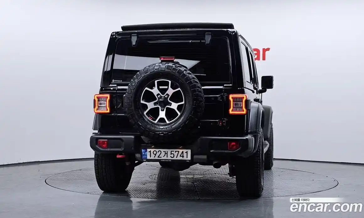 Jeep Wrangler 2022 2.0 гидро в Москве № 232438, фото 4