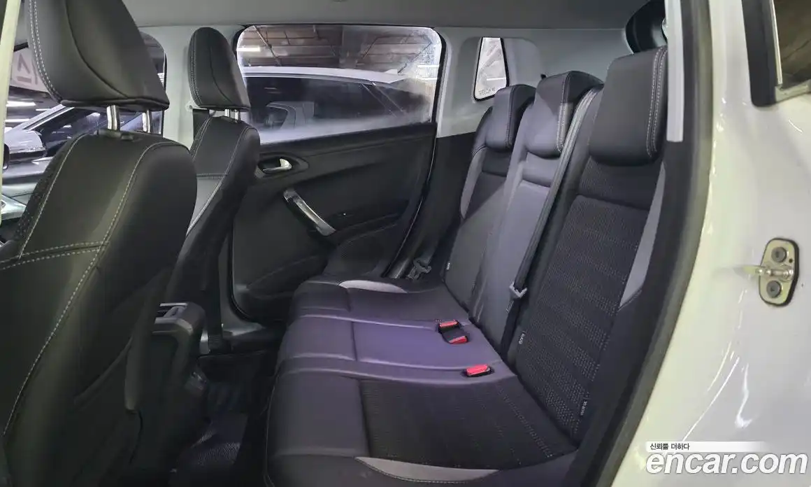 Peugeot 2008 2015 1.6 гидро в Москве № 236834, фото 6