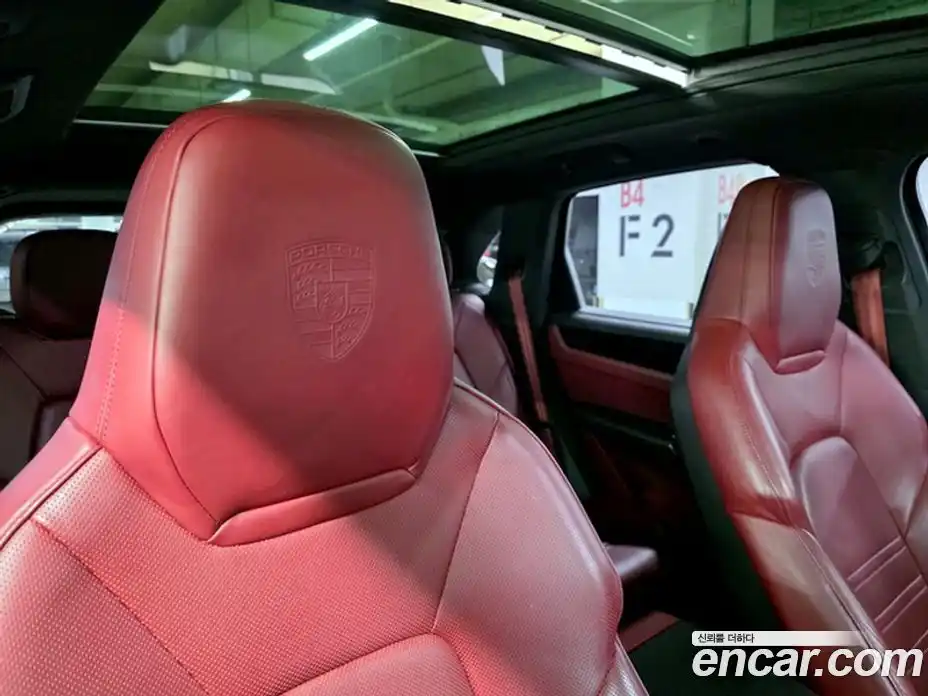 Porsche Cayenne 2019 3.0 гидро в Москве № 252422, фото 17
