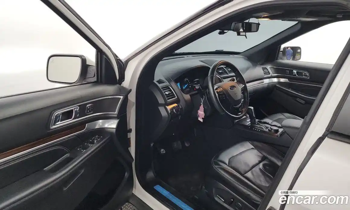 Ford Explorer 2017 2.3 гидро в Москве № 255583, фото 10