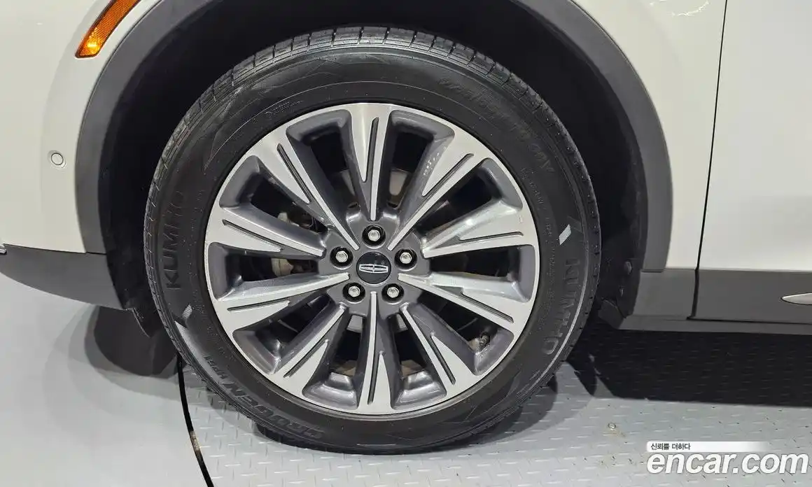 Lincoln Corsair 2020 2.0 гидро в Москве № 255741, фото 5