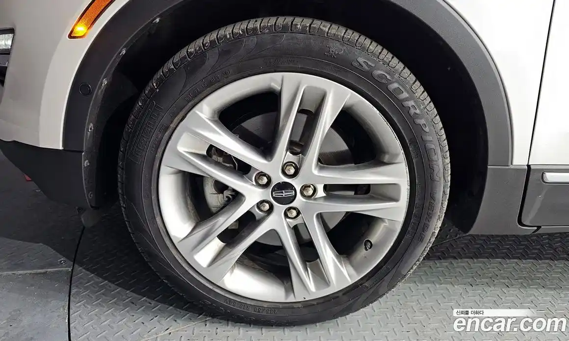 Lincoln MKC 2018 2.0 гидро в Москве № 255765, фото 4