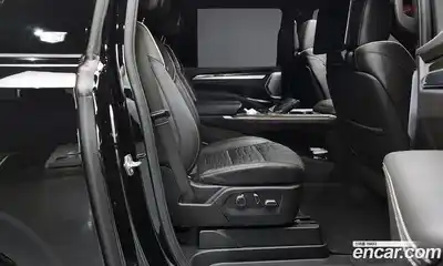 Cadillac Escalade 2025 6.2 гидро в Москве № 256358, миниатюра 12