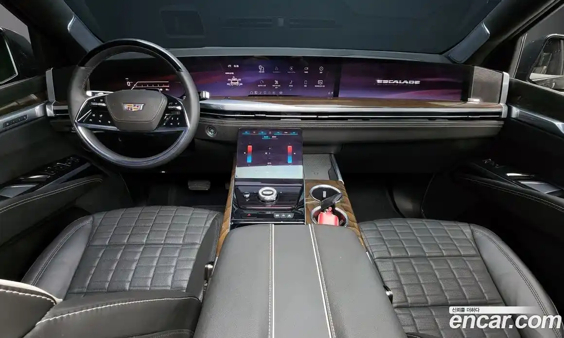 Cadillac Escalade 2025 6.2 гидро в Москве № 256358, фото 7
