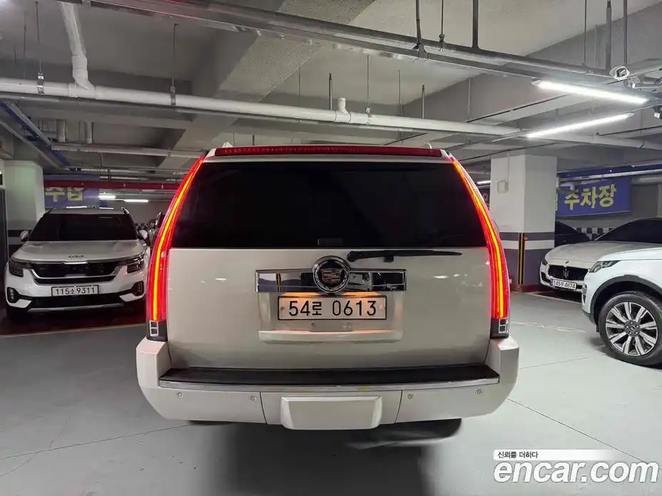 Cadillac Escalade 2013 6.2 гидро в Москве № 256564, фото 5