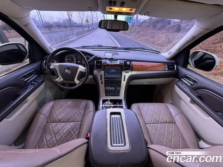 Cadillac Escalade 2013 6.2 гидро в Москве № 256564, фото 7