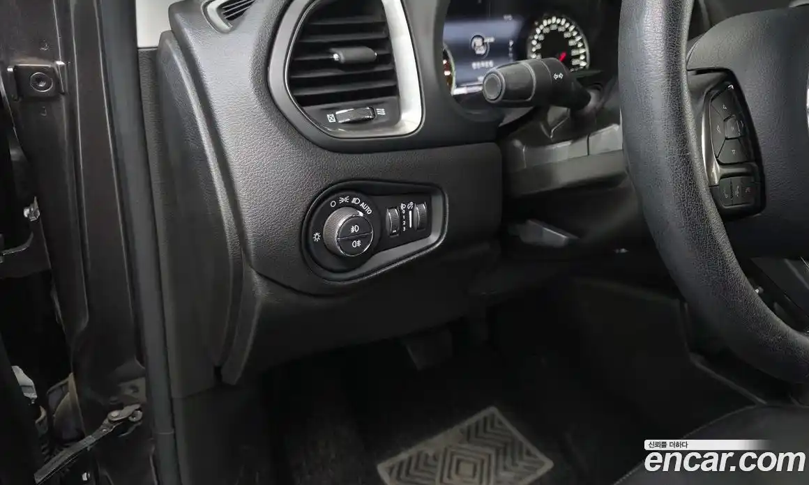 Jeep Renegade 2021 2.4 гидро в Москве № 273146, фото 15