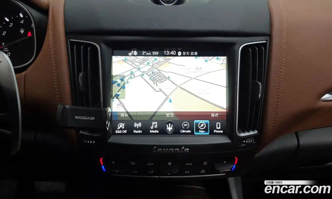 Maserati Levante 2020 3.0 гидро в Москве № 282552, фото 14