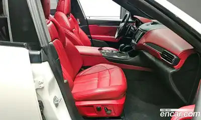 Maserati Levante 2017 3.0 гидро в Москве № 282818, миниатюра 10