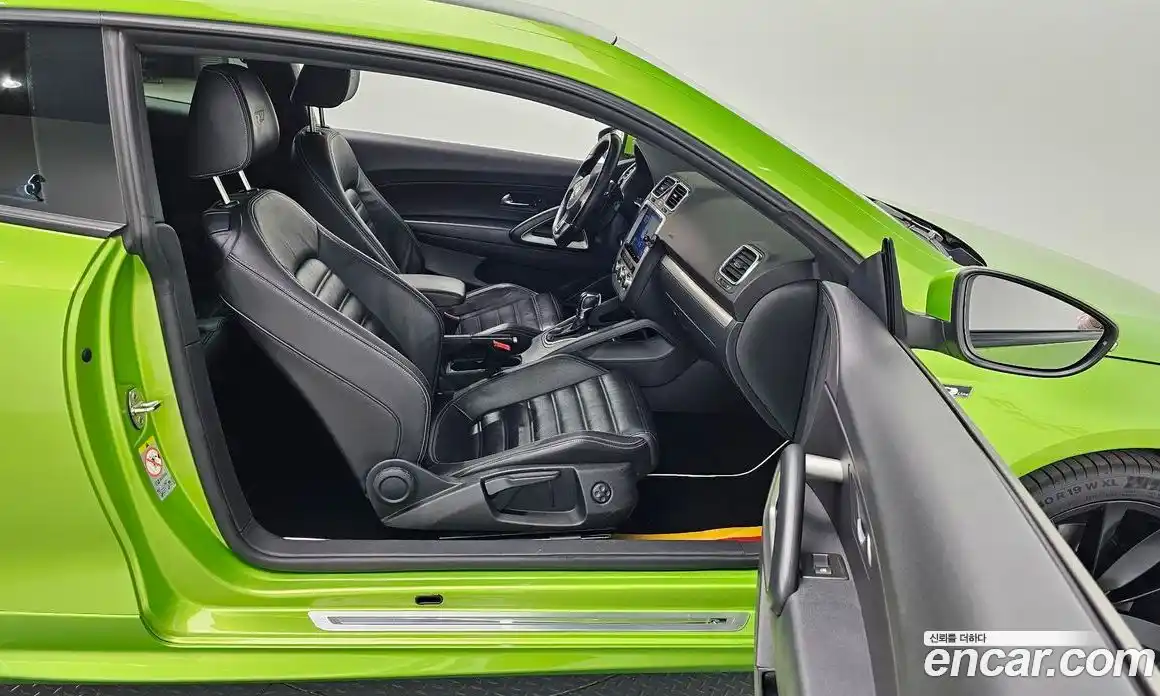 Volkswagen Scirocco 2014 2.0 гидро в Москве № 301434, фото 10