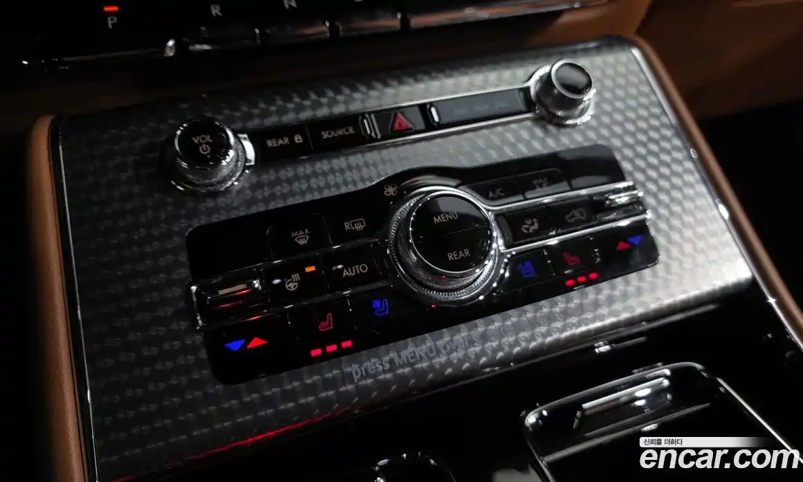 Lincoln Aviator 2022 3.0 гидро в Москве № 304148, фото 17