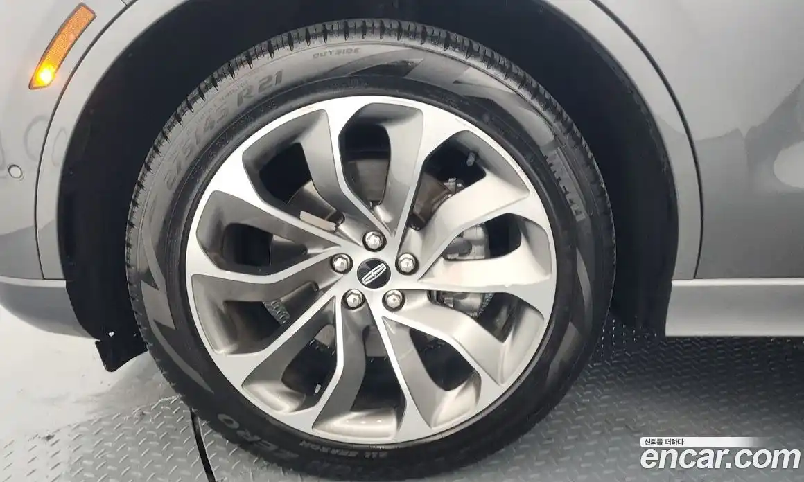 Lincoln Aviator 2022 3.0 гидро в Москве № 304172, фото 5